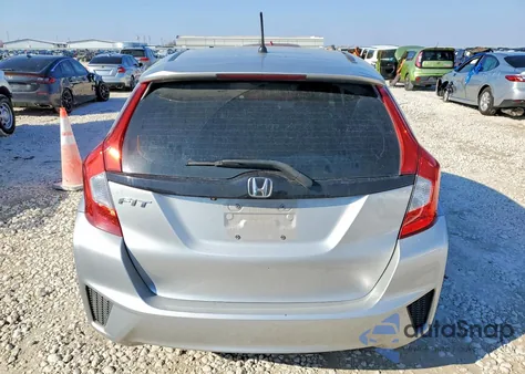 2015 Honda Fit Lx z USA, uszkodzony, nr VIN 3HGGK5G51FM784784